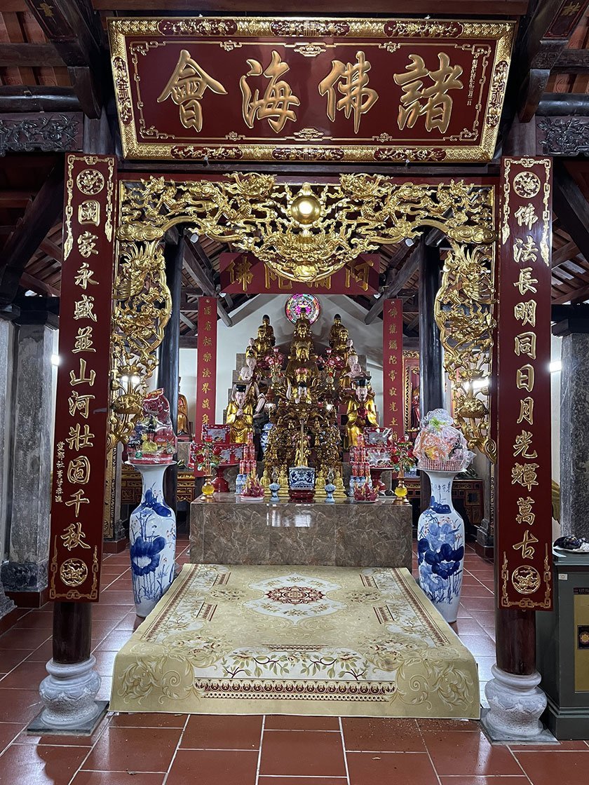 Bàn thờ – Wikipedia tiếng Việt